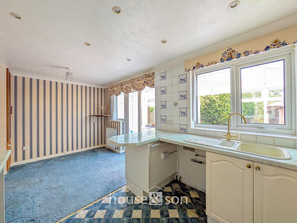 Property Image 56d48f79-bf02-4618-a443-005bcb6f7f24
