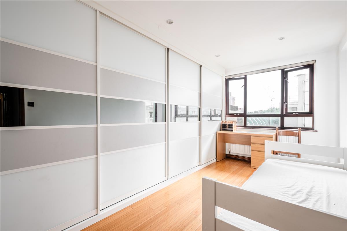Property Image 56d6222b-c250-4535-8fa9-d56917630593