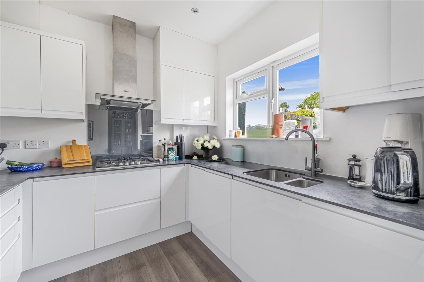Property Image 56e6ad3f-75e9-4b94-9dee-64a213d851f4