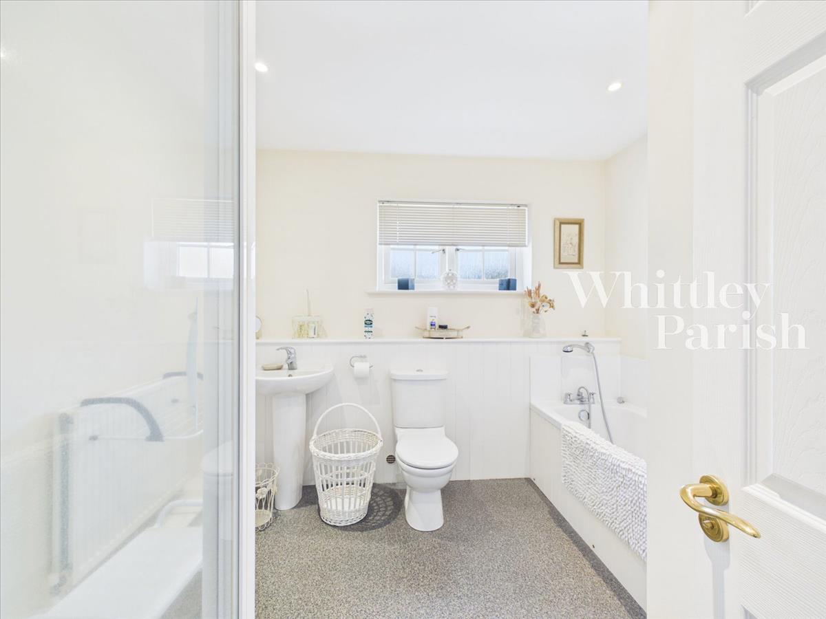 Property Image 57045cc4-664b-4d4f-9e92-a3bb7126aa16