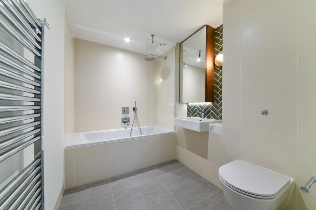 Property Image 570b69e3-673f-42ad-bfaa-377980aa4cca