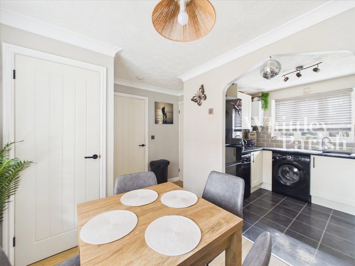 Property Image 57102b03-e771-4302-88b9-478f6fda9129