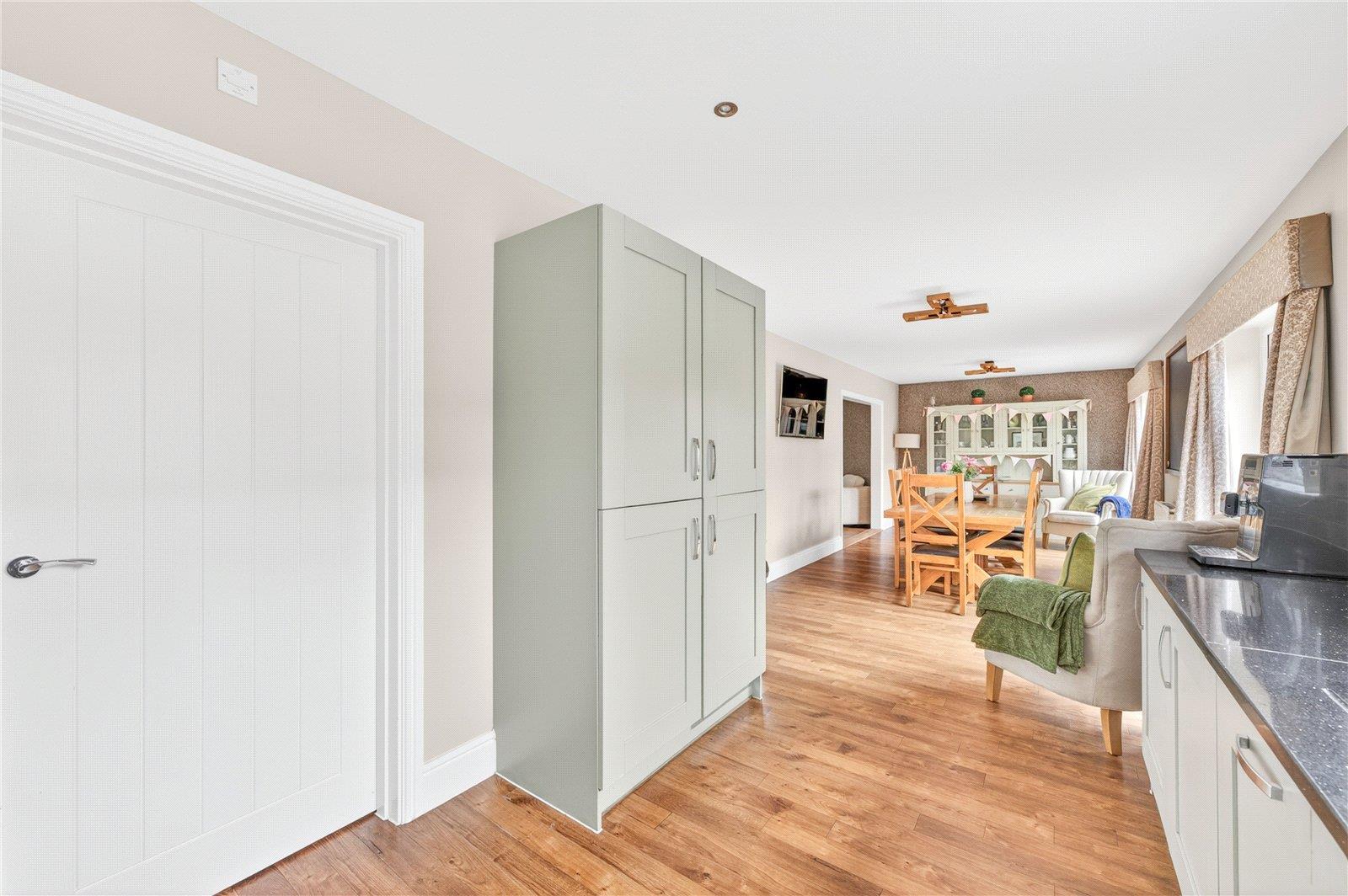 Property Image 571ca449-c551-454a-aaae-532f786ad888