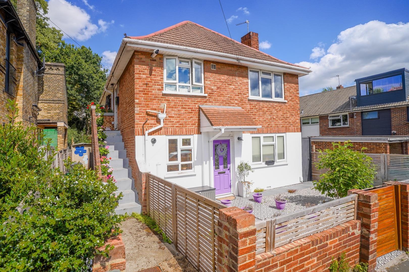 Property Image 572649bd-e9d1-4d8b-8fbd-231667259d19
