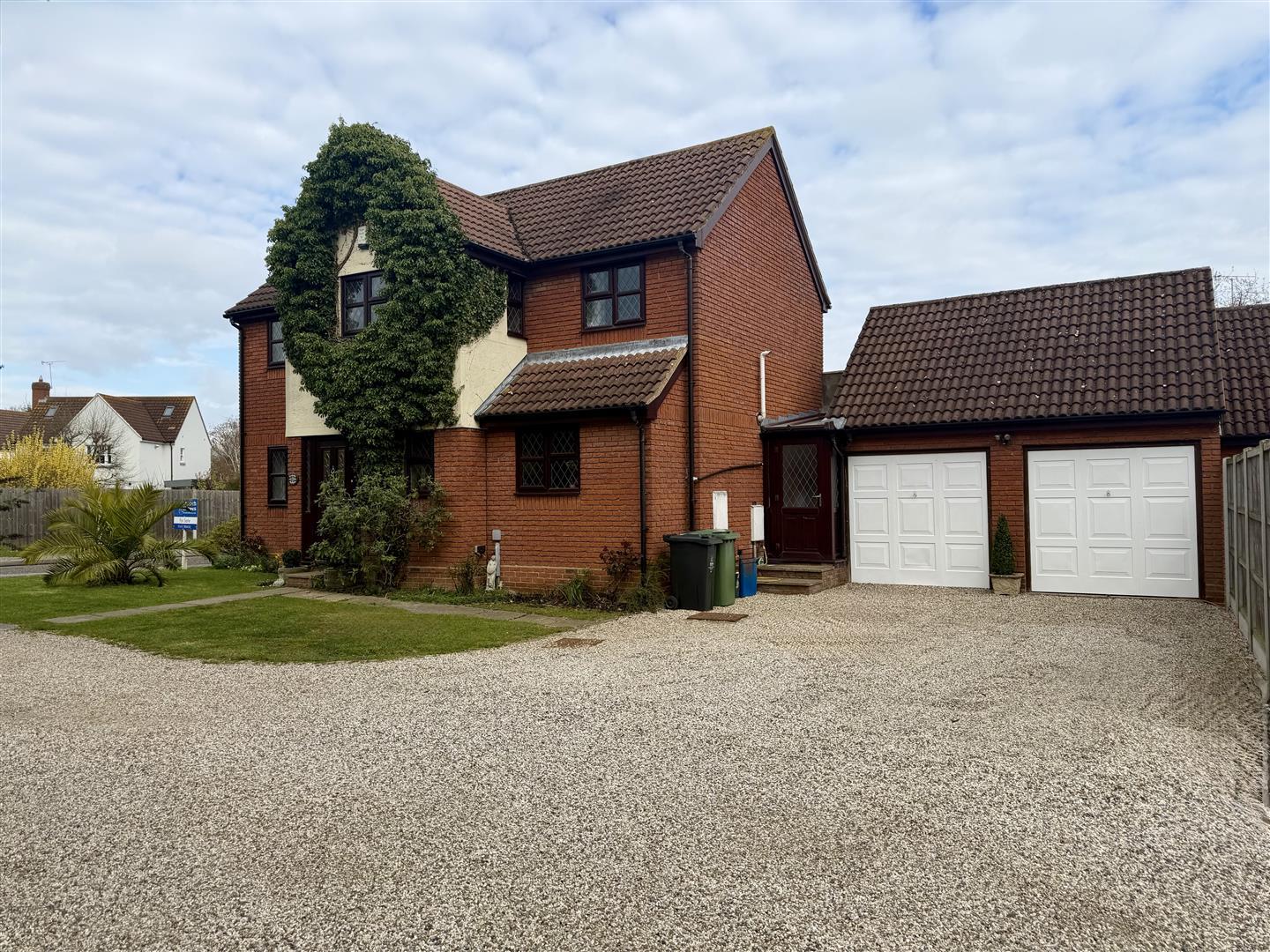Property Image 572bb732-7481-4c8c-af39-308f464bf7f5