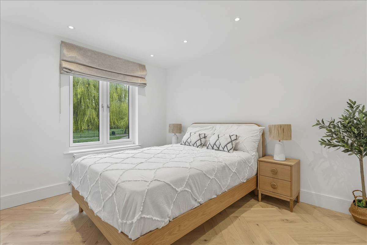 Property Image 57402172-910b-403c-9a41-6994fec63279