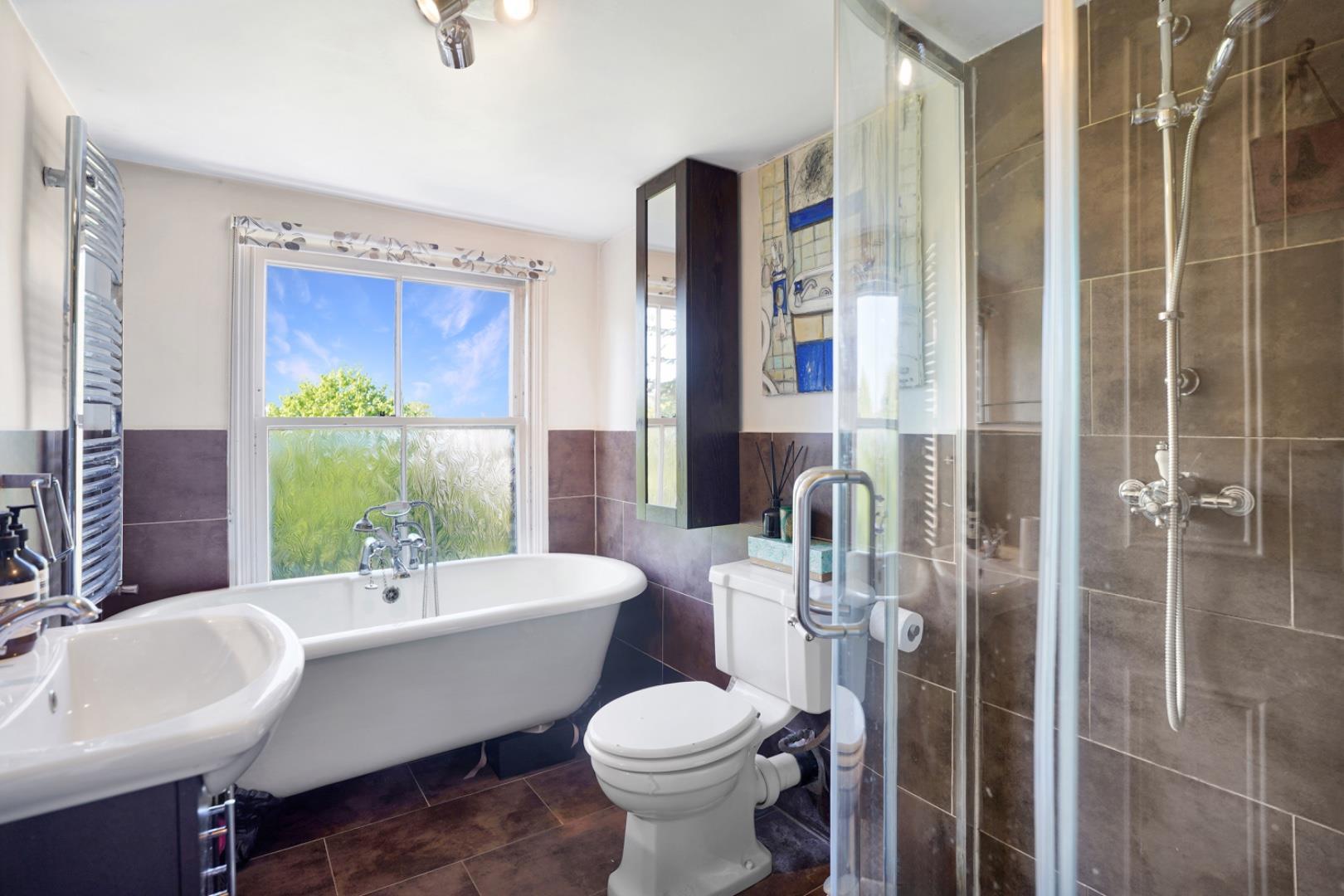 Property Image 574e2bc8-2457-401f-9f1f-c275915d469f