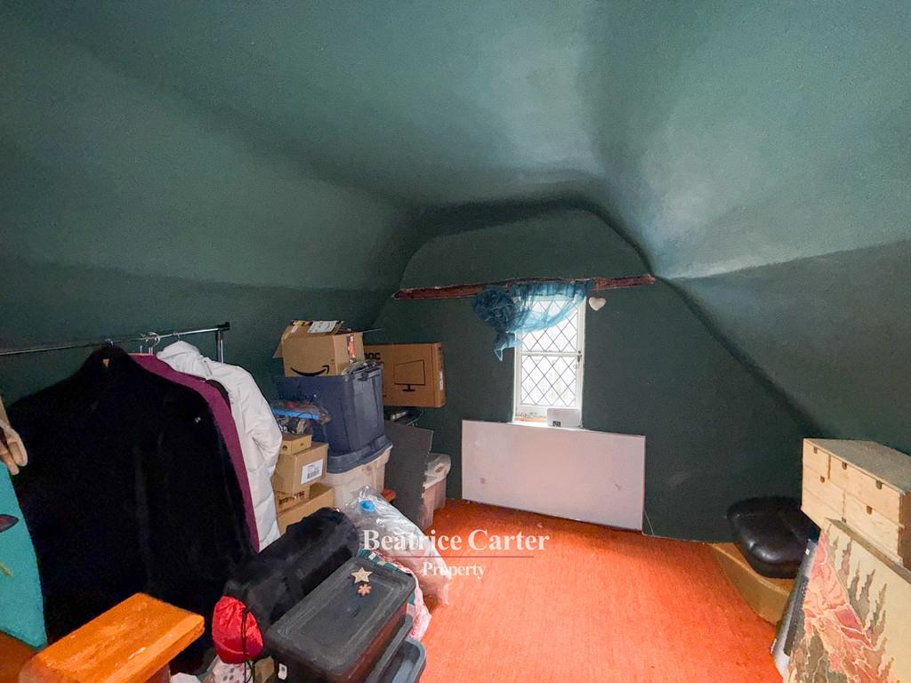 Property Image 575b6a24-e964-4c60-95a2-b2f932ea864c