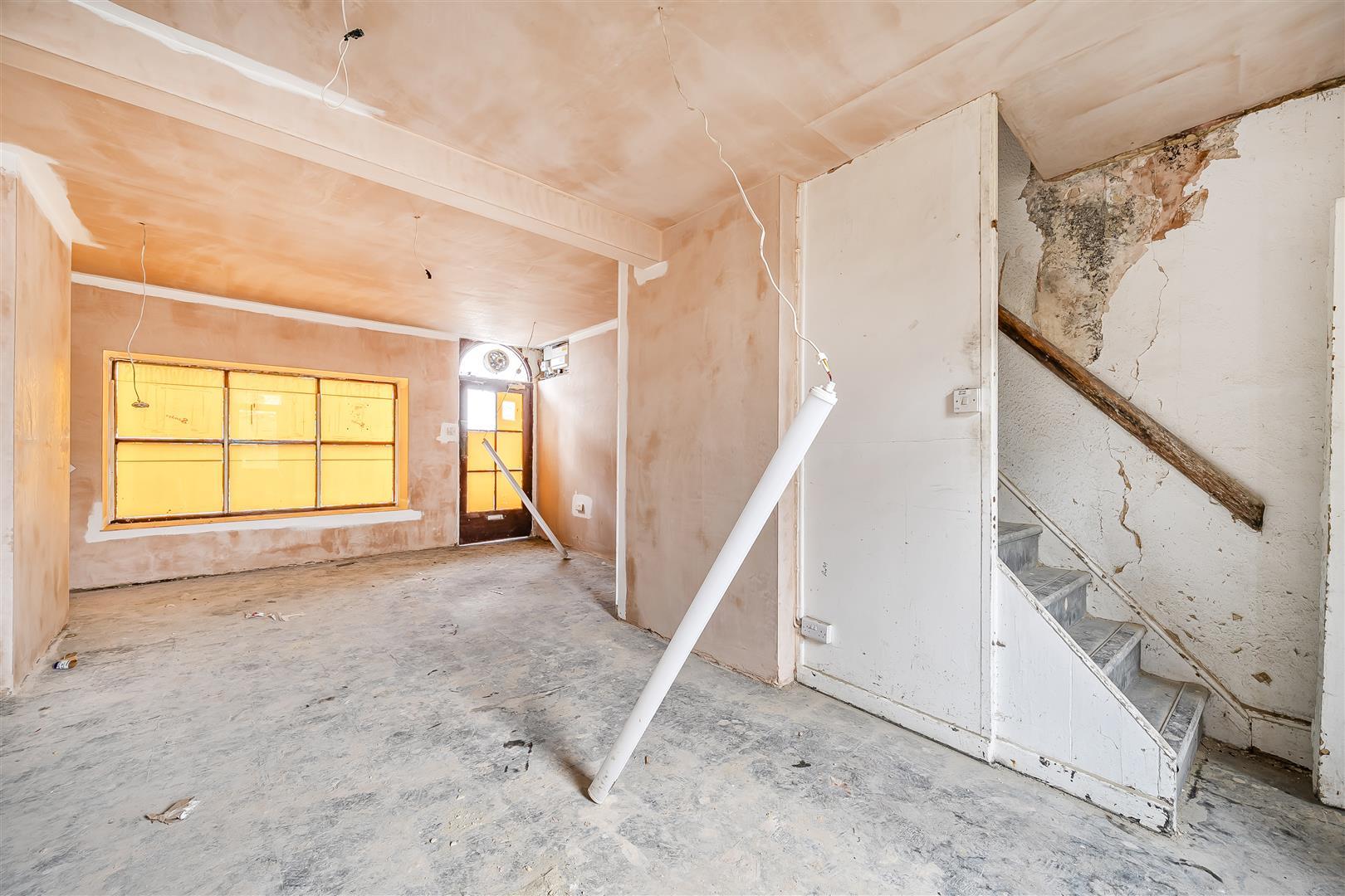Property Image 575c5930-c465-479d-882b-c32bf45ee0a8