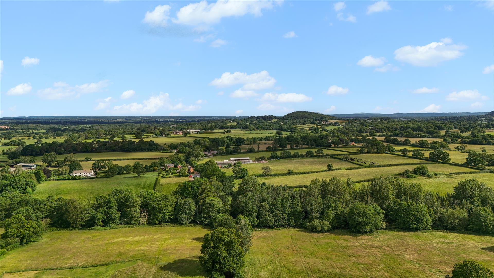 Property Image 576c0abe-26b2-4d0a-93a8-2e70e883c824