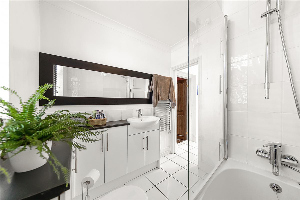 Property Image 57830d68-b873-44e7-87e8-7c9f96c46b95