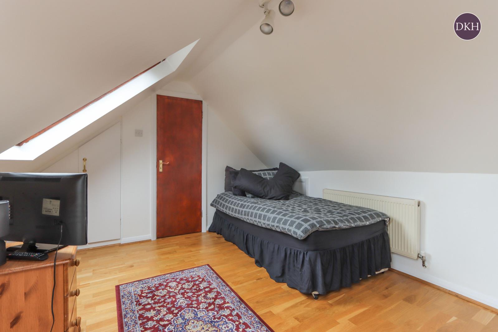 Property Image 579c83ff-a002-433e-a795-3af935a7de77