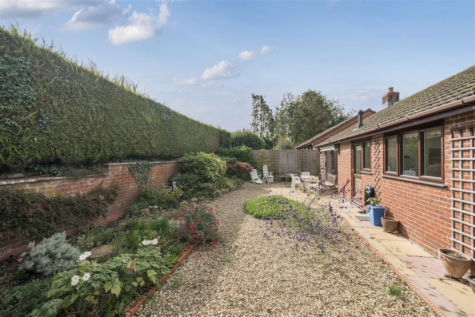 Property Image 57af3d5d-4f6d-4406-9f59-40f91a1762c8