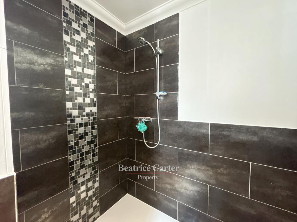 Property Image 57b665f7-d859-477c-960f-cc04100b2865