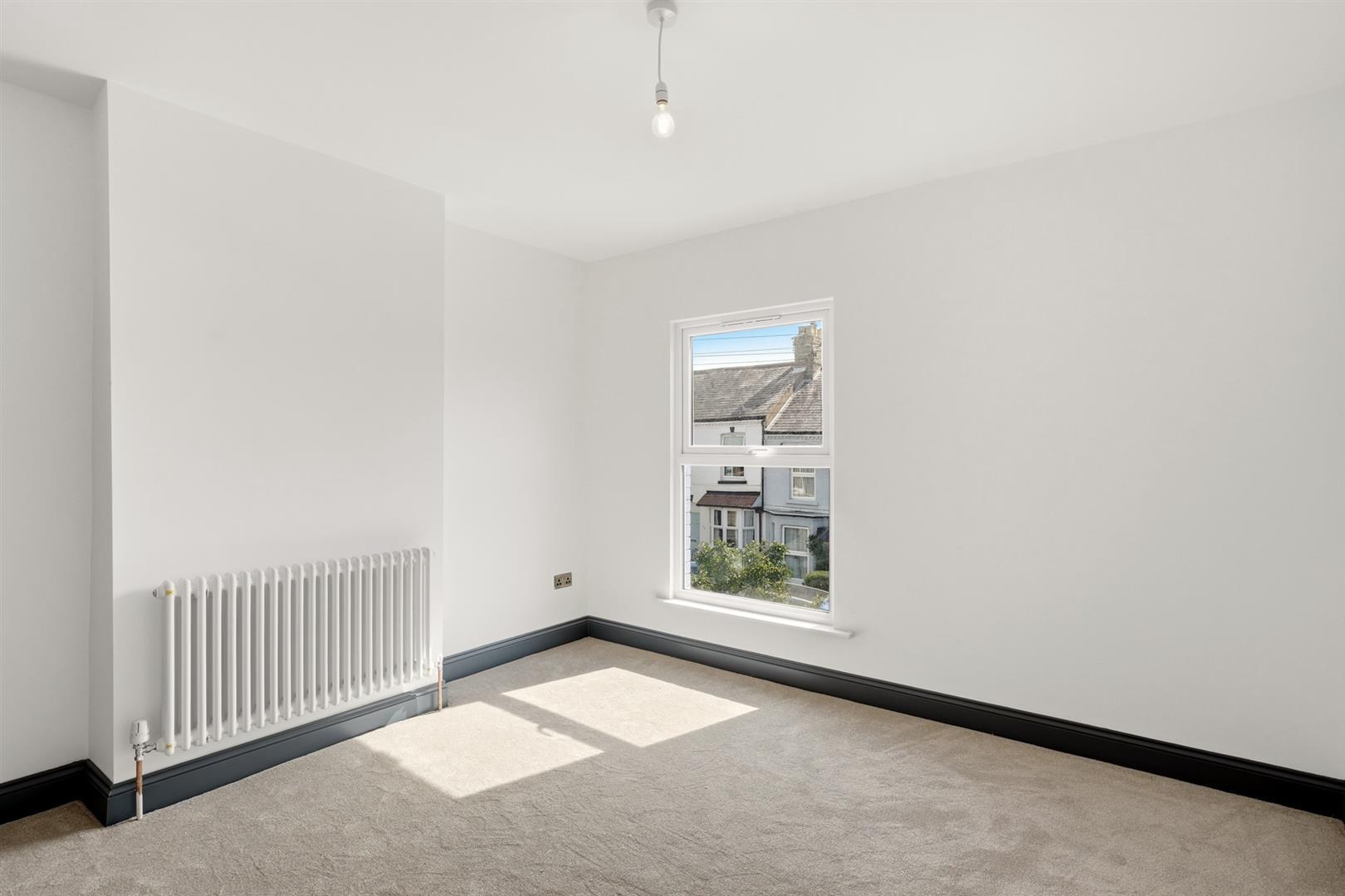 Property Image 57bbd031-bc4f-4174-8b06-f5043f816424