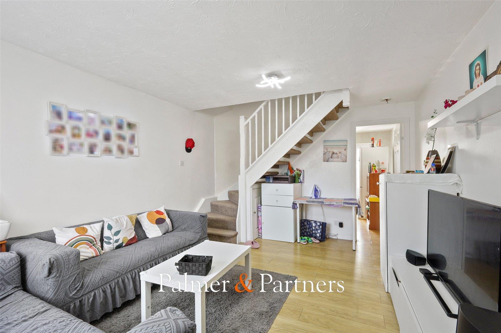 Property Image 57c2ee9f-813e-463d-9c8e-cf8d88a19284