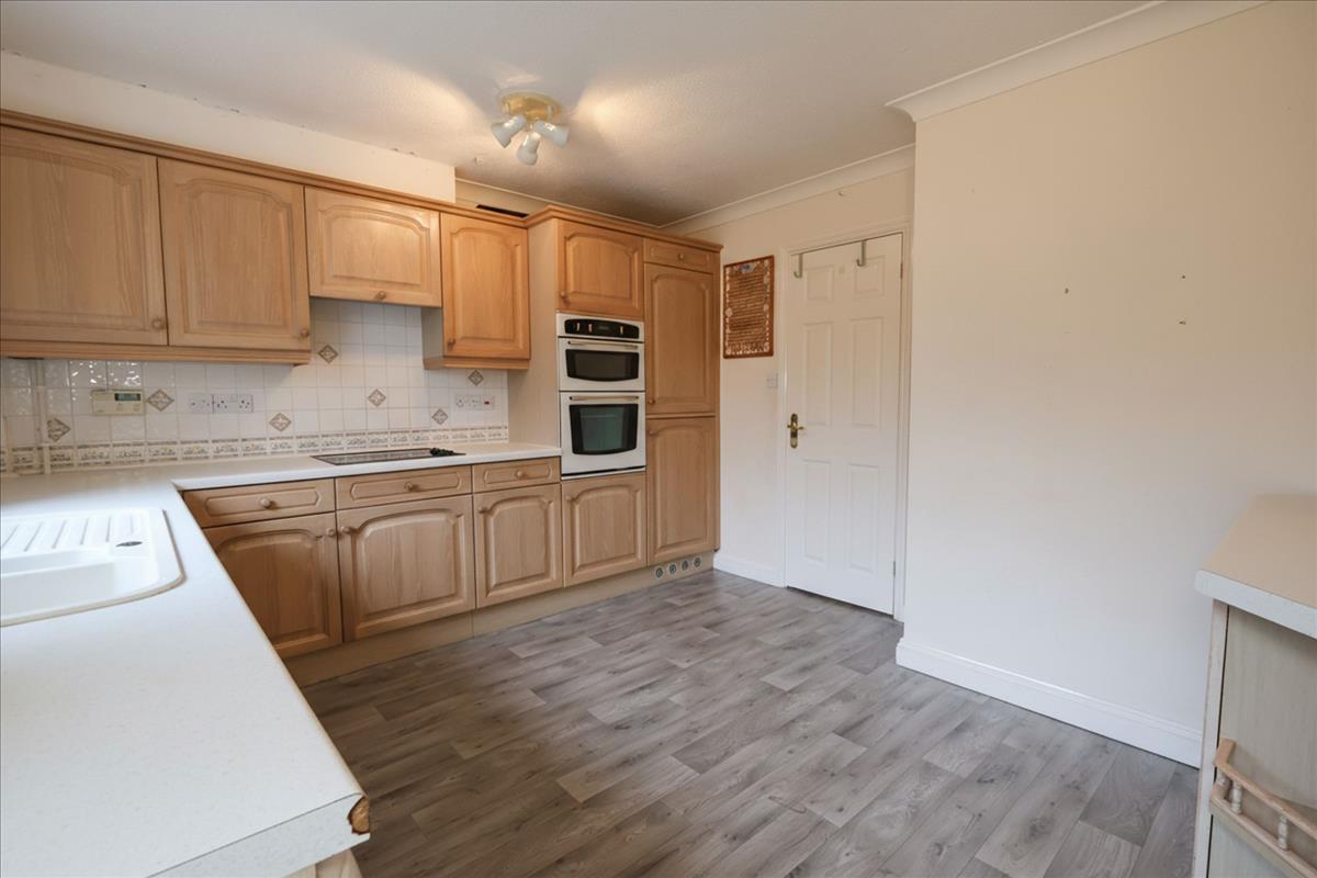 Property Image 57cbc9dc-8be7-42ad-93da-14dabf8397bc
