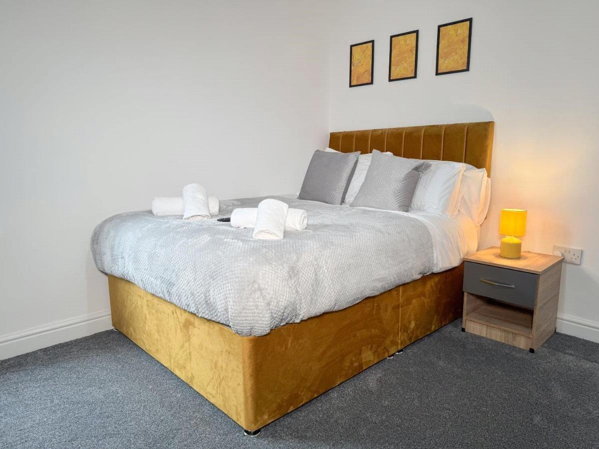 Property Image 57d43c06-9a7c-4719-a2b3-d1682f87ff43