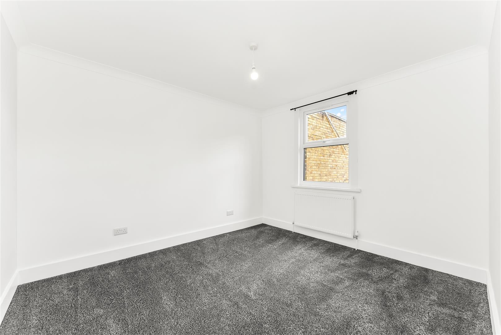 Property Image 57dd3d3d-0630-4964-b740-7aa23ffd18f7