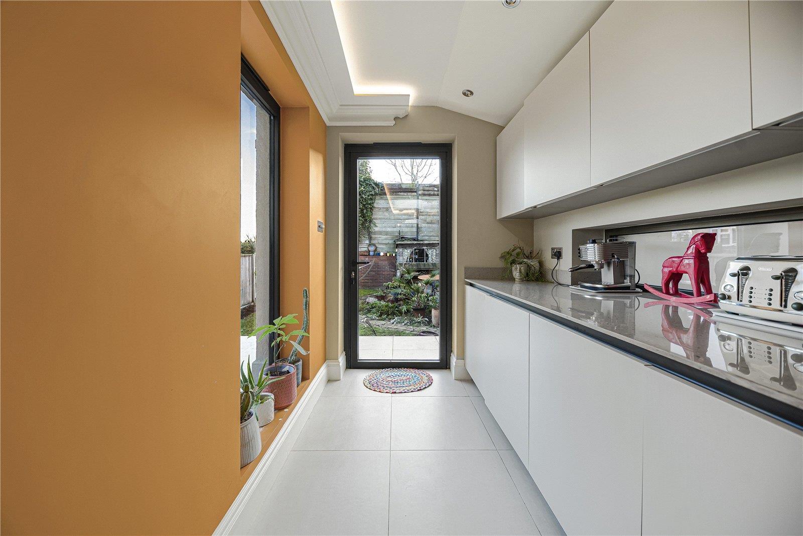 Property Image 57deb728-3e81-4926-9ddc-f8d31cfc5123
