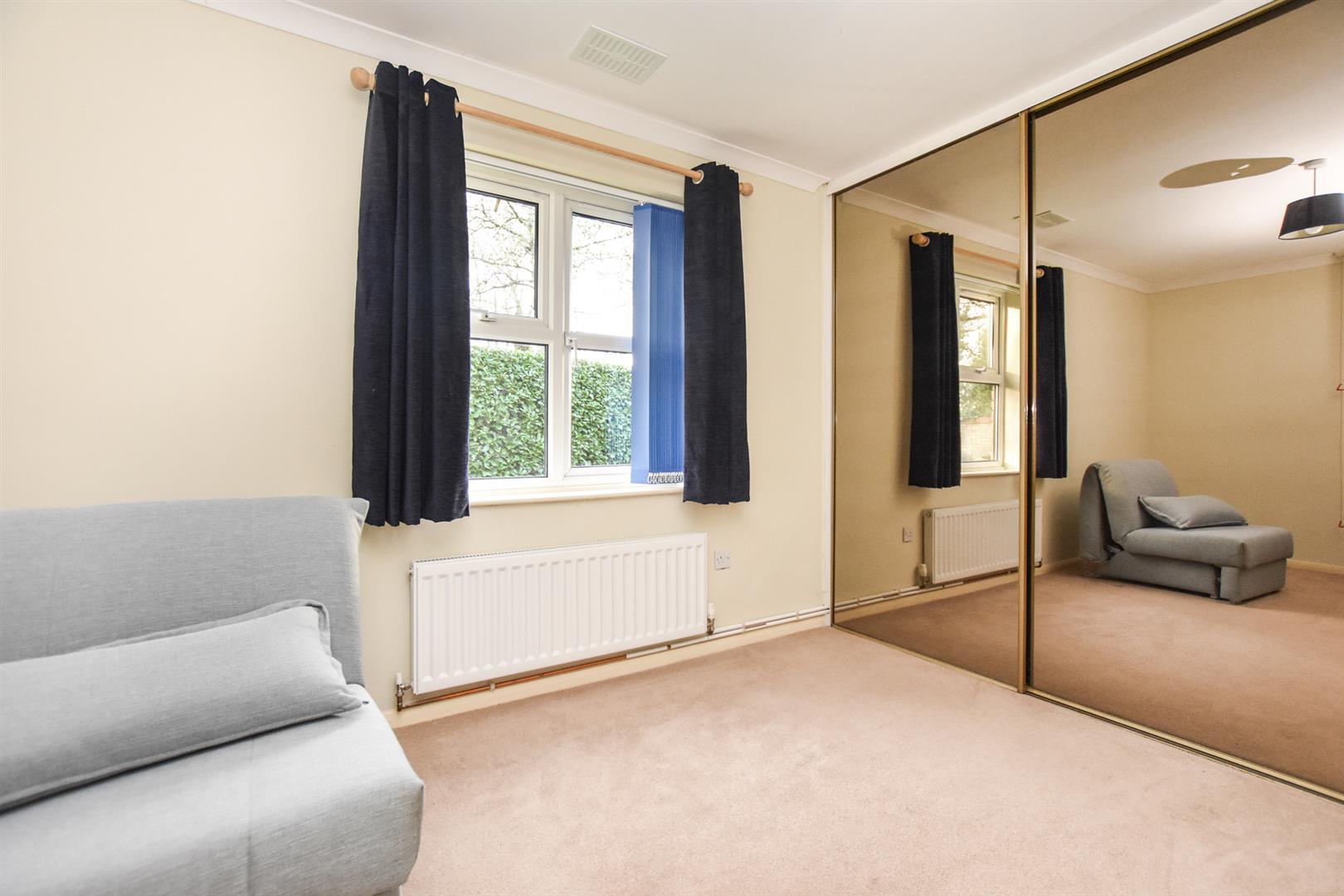 Property Image 57e4b6c1-ba27-49c8-a52b-6da39bf6522d