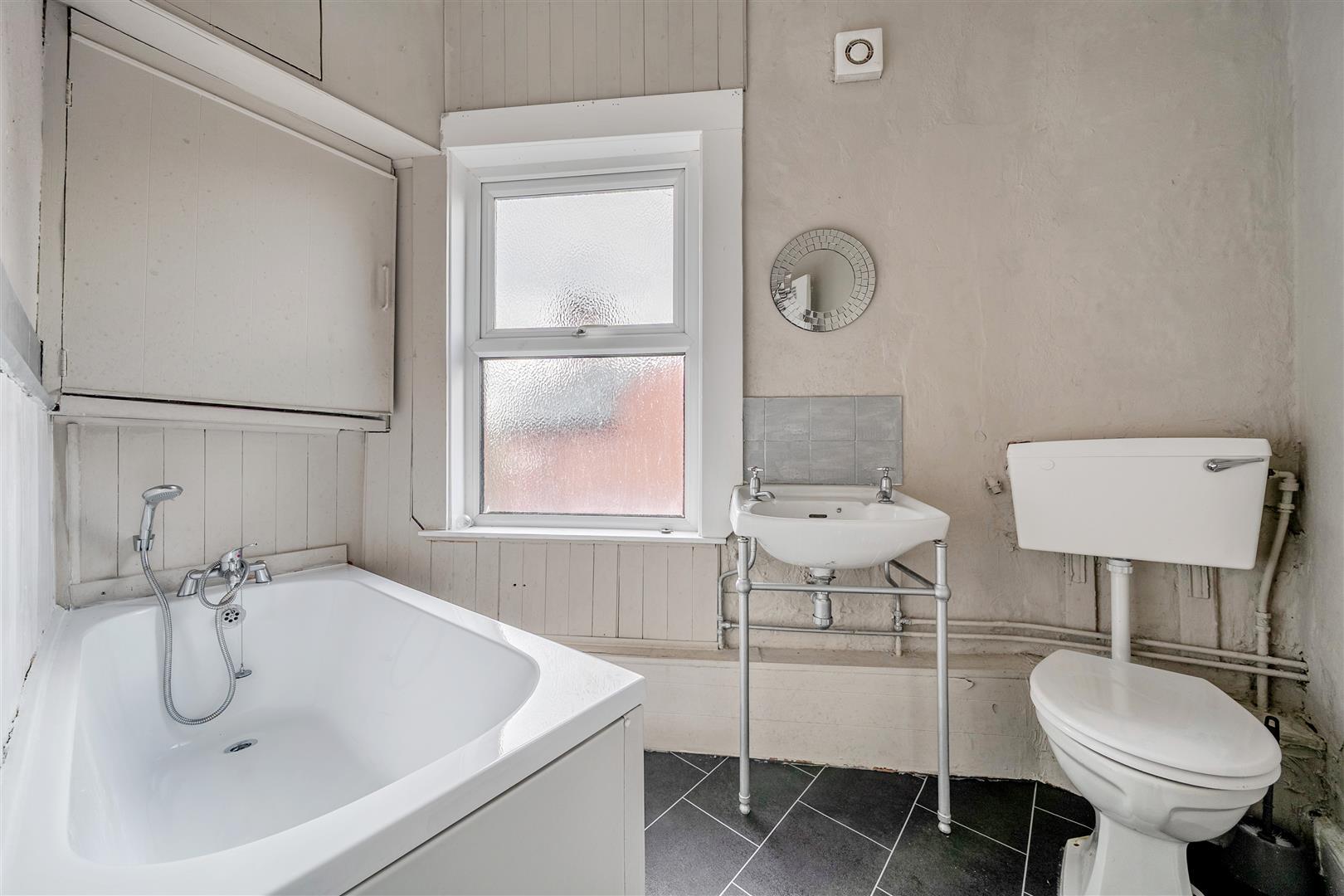 Property Image 57e5ca8c-7c7c-460f-89cd-2e8aa58c5603