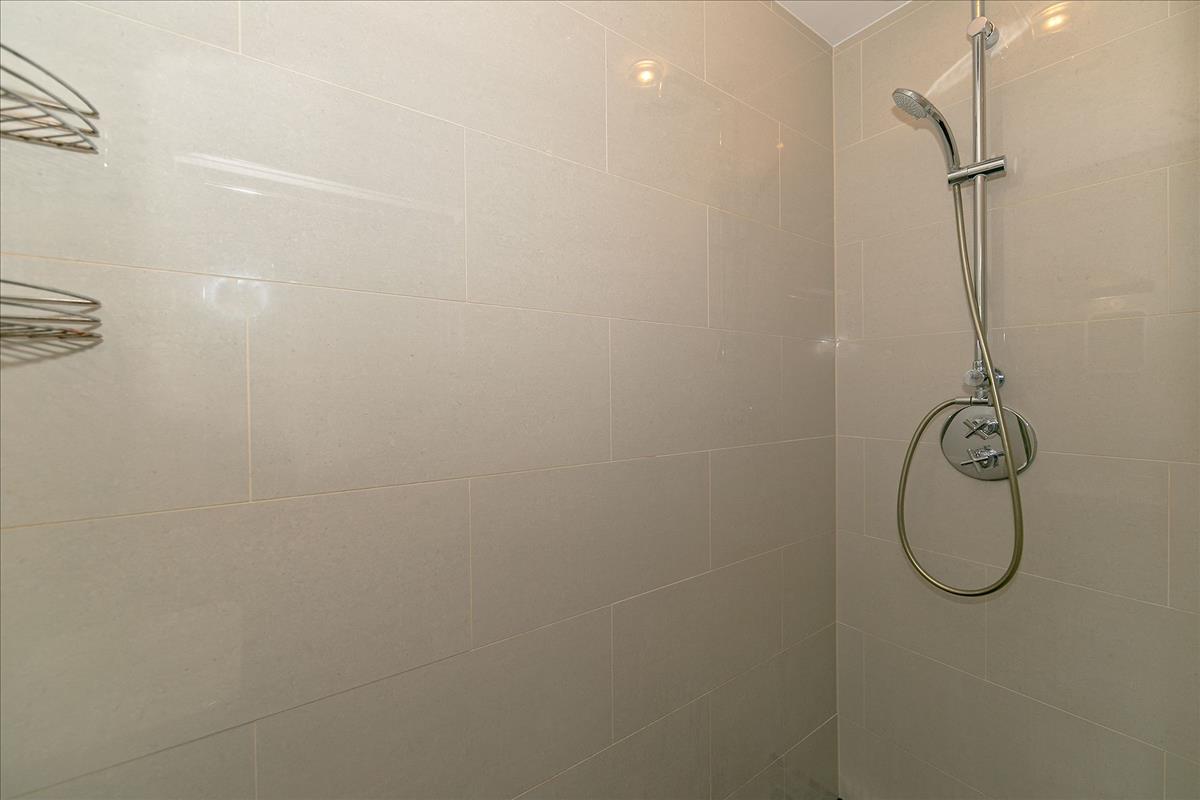 Property Image 57e979c8-c82b-466b-a02f-38940496b678
