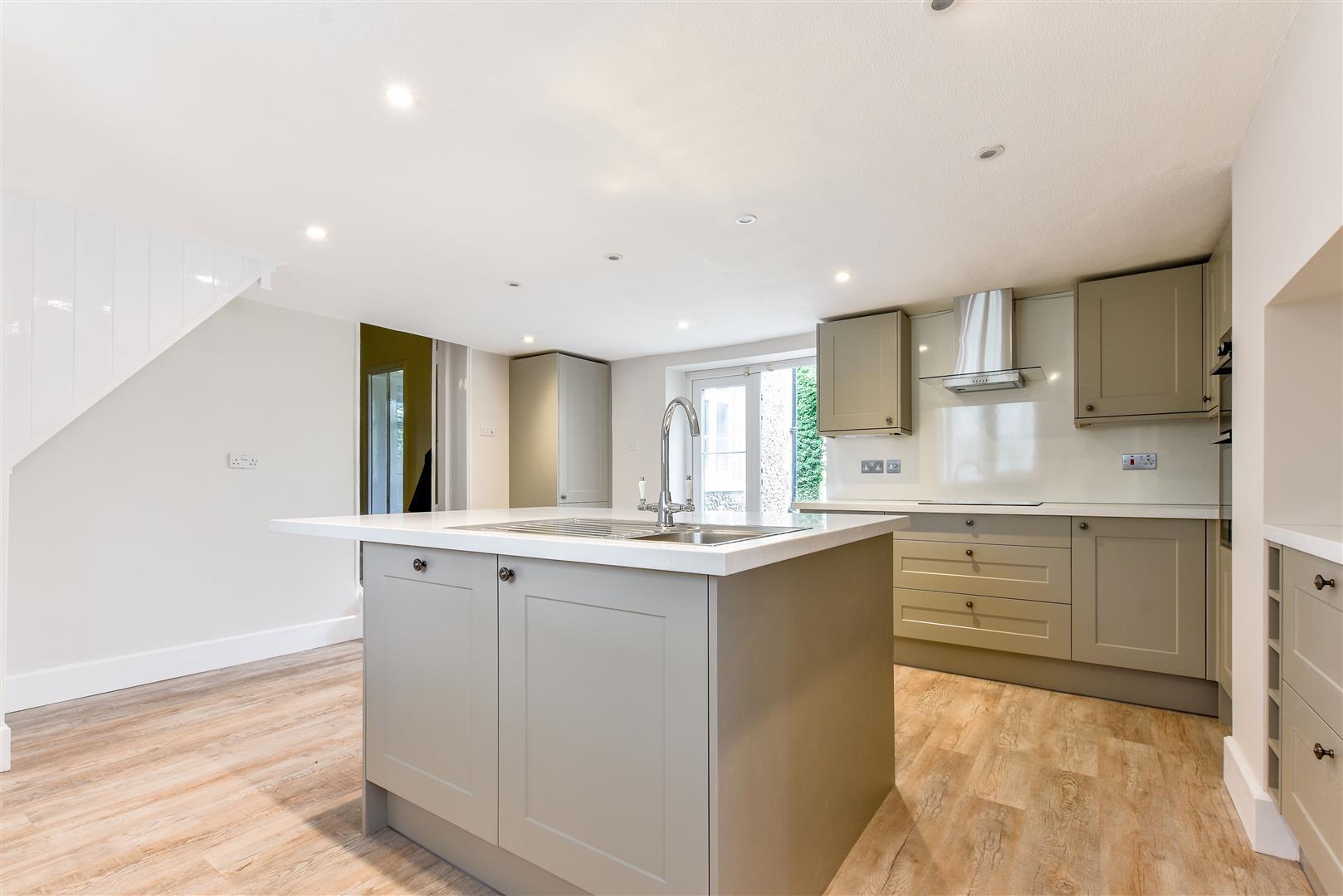 Property Image 57ebfd0f-3339-4824-be4b-47d6be7835c7