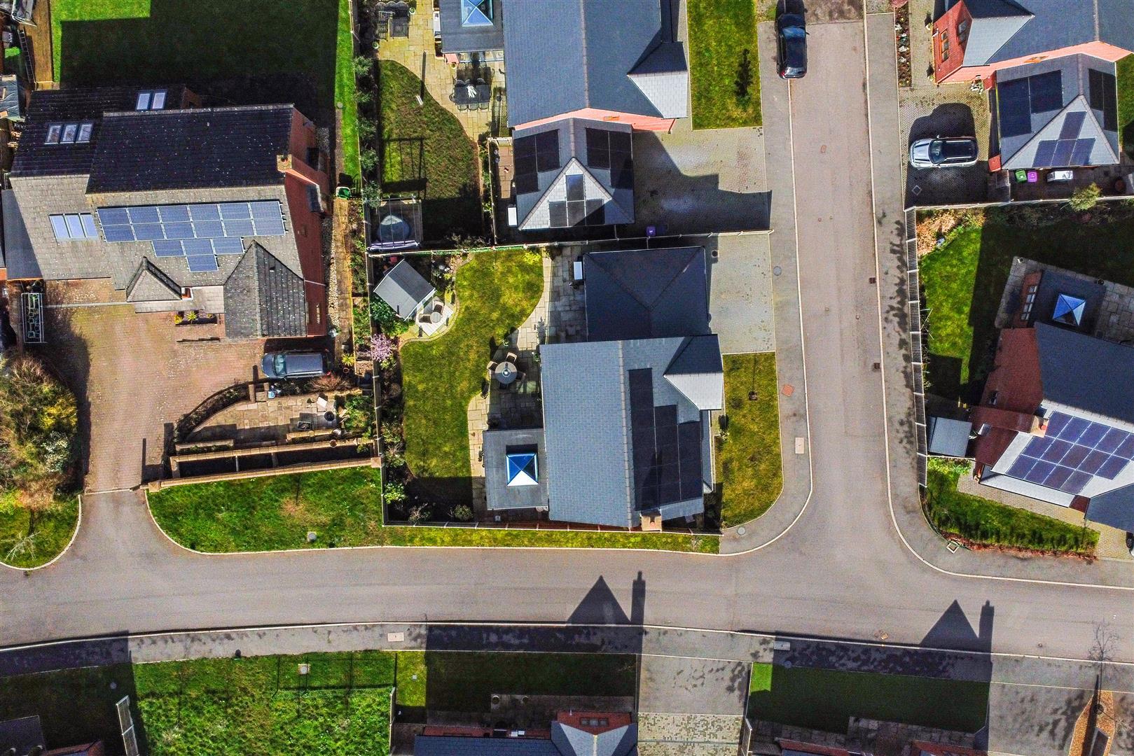 Property Image 57ee48d6-b72e-459b-bbd9-2b3a805b5883