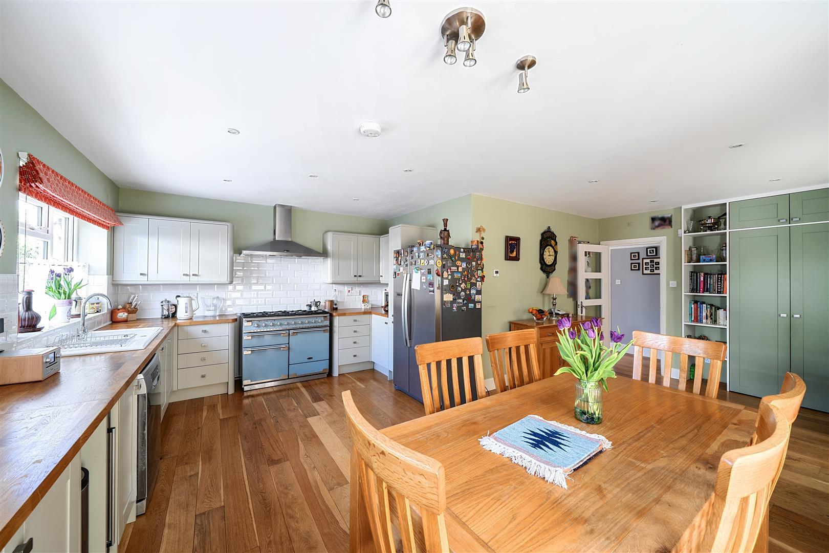 Property Image 57efa05e-3232-4f79-a1d4-bf2249a3885a