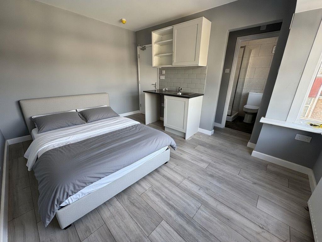 Property Image 57f71720-380e-46d6-86ab-fcd2a2de99db