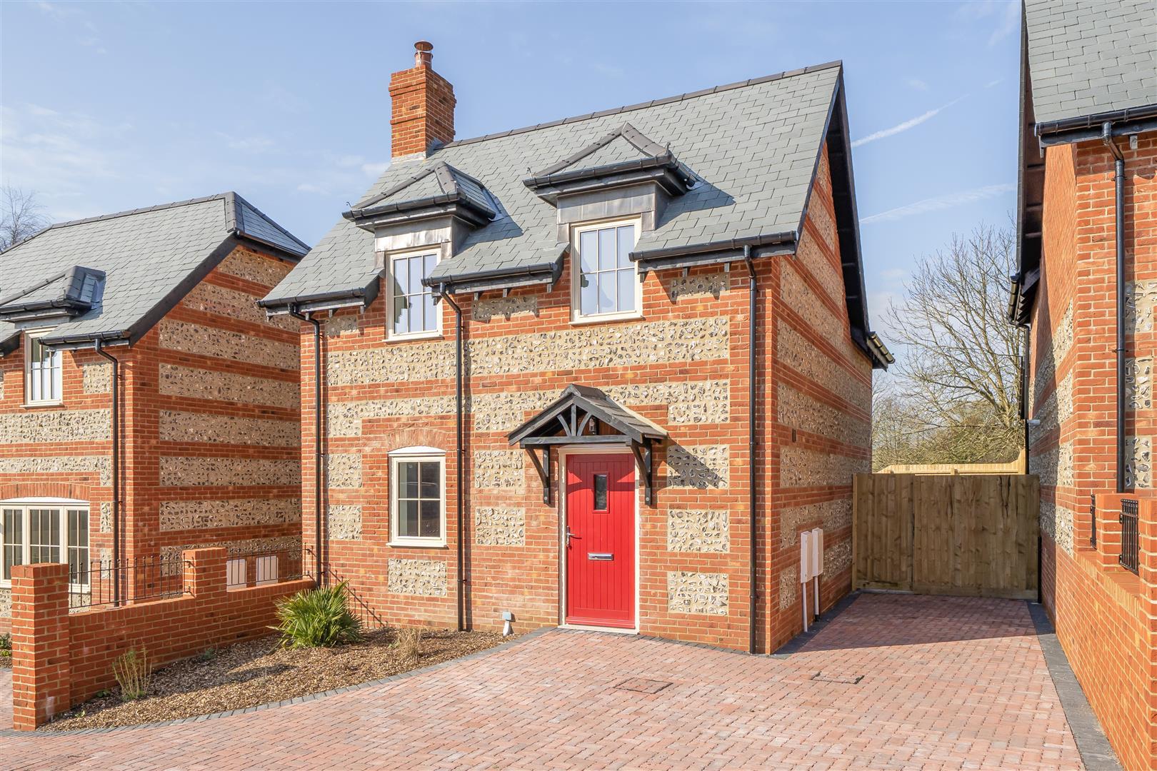 Property Image 57f9371d-6864-4504-82c3-b4acc09b4d80
