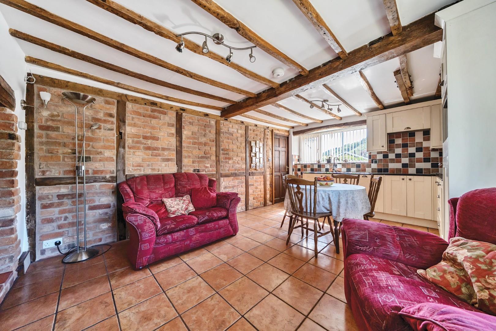 Property Image 57fd6120-fc5f-4b30-afc5-6b1b9e4f8d90