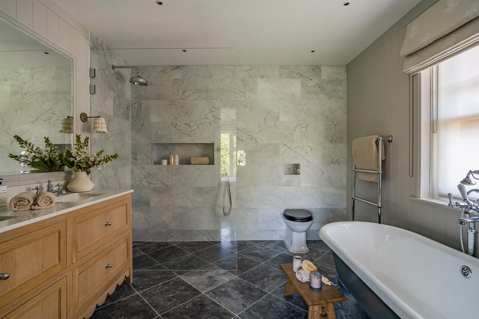 Property Image 57fe0412-eeef-4a77-9a3a-a579d70c1a5e