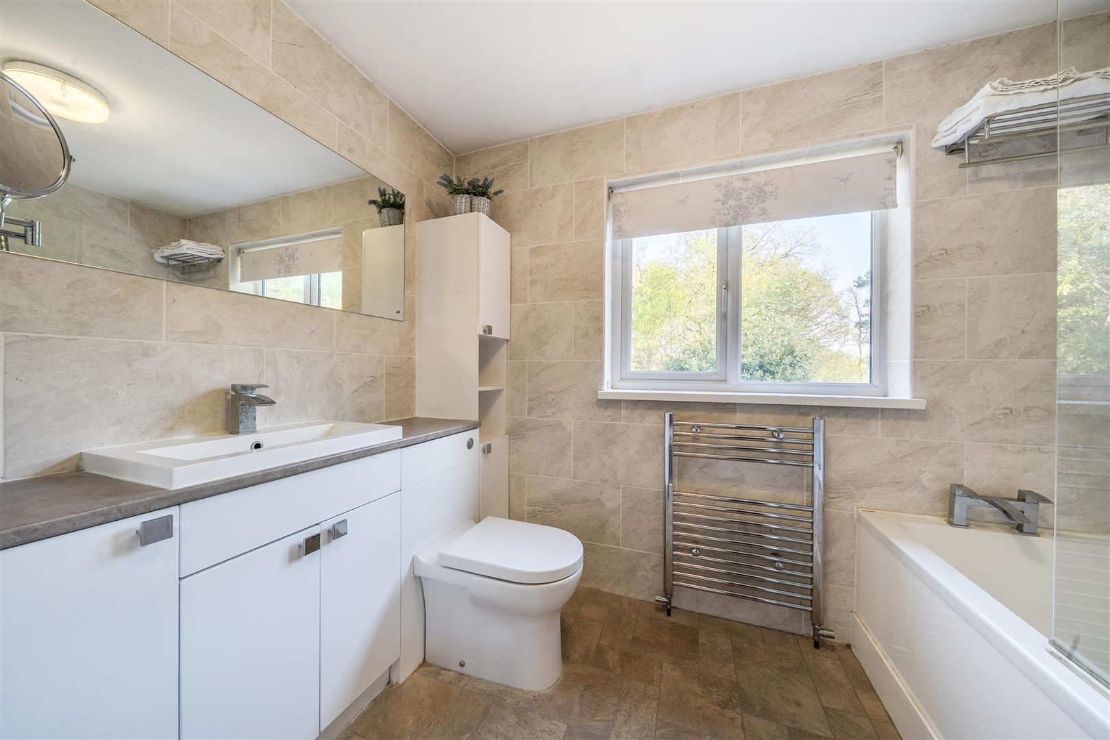 Property Image 58040499-31b7-4386-8dfc-0fe693c2858e