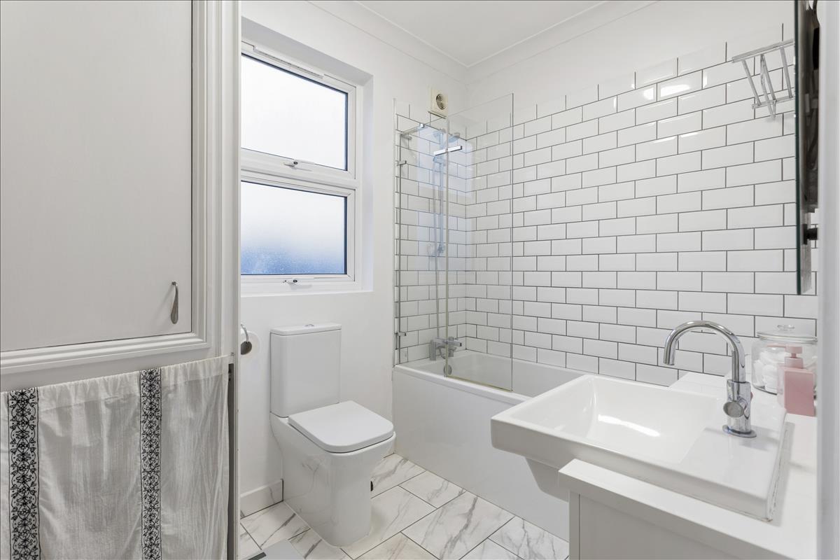 Property Image 580883e6-3571-40f7-8c3e-adf8fd3bf48c