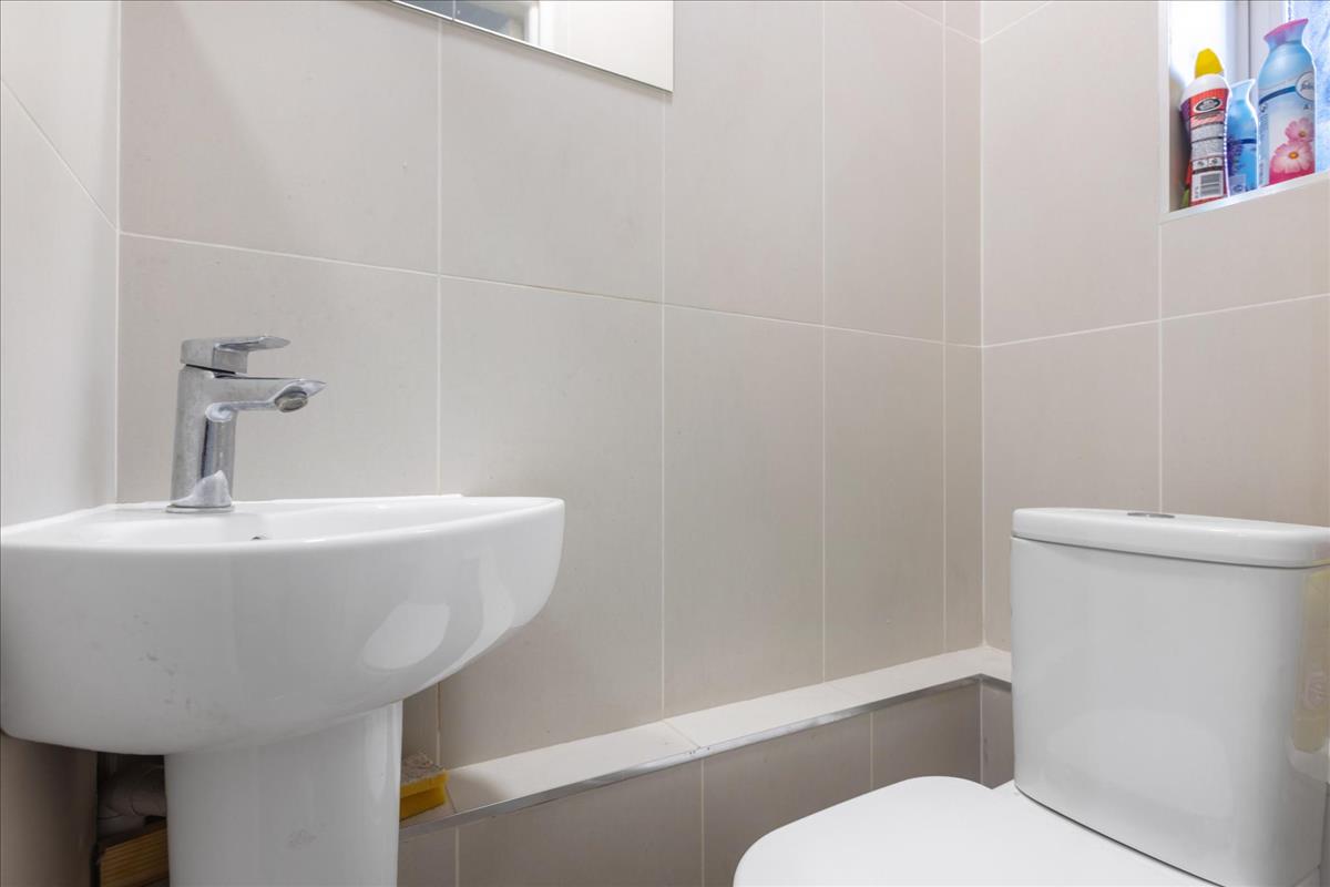 Property Image 581a917d-07b4-4035-b846-5b7f88b12059