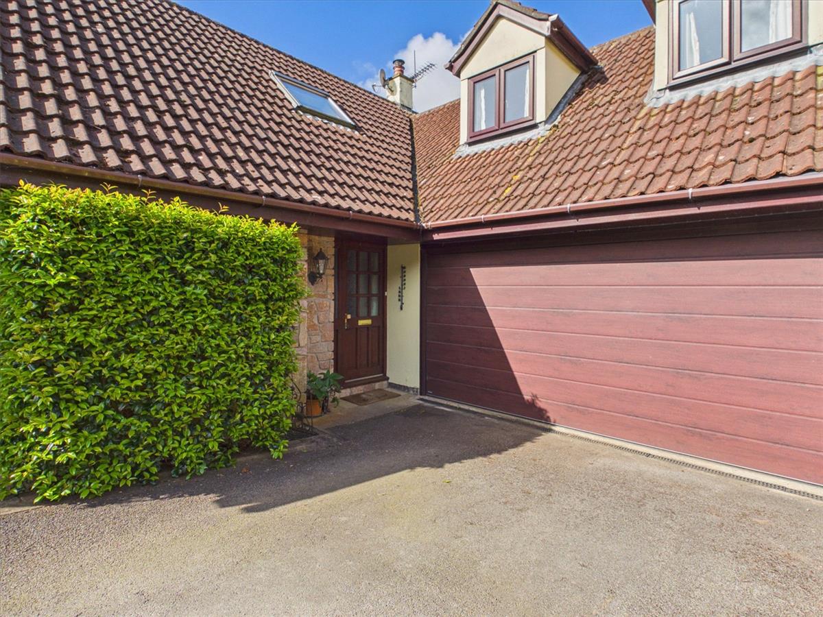 Property Image 582a603c-af50-44a3-87af-bb7758300b82