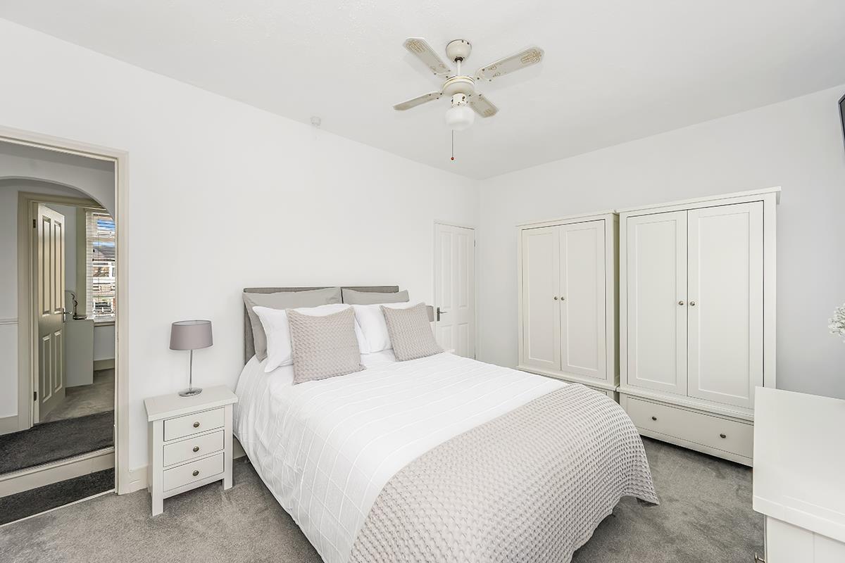 Property Image 582e404a-fc0c-4e42-9af8-35c2b4fb47c1