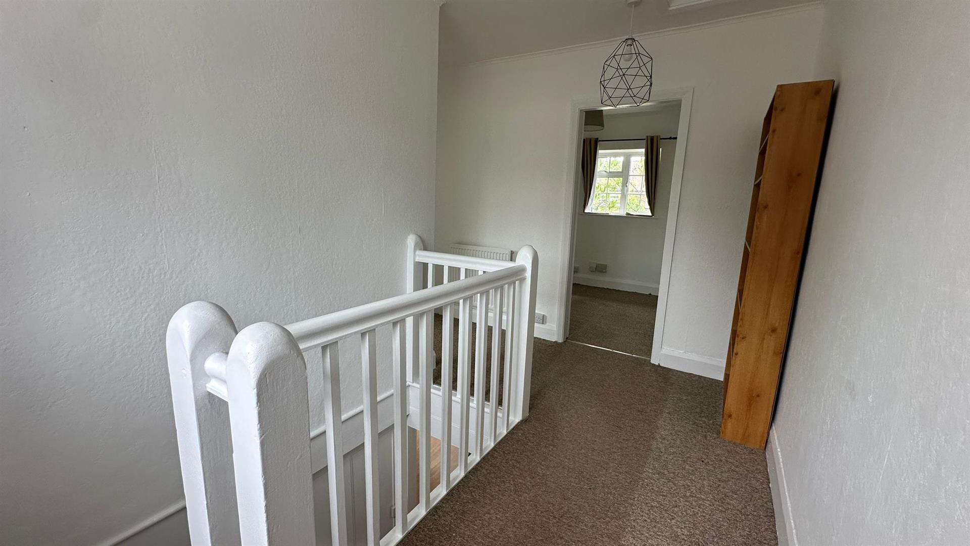 Property Image 582fcfd9-3c3e-465e-9bad-9f1f234a303a
