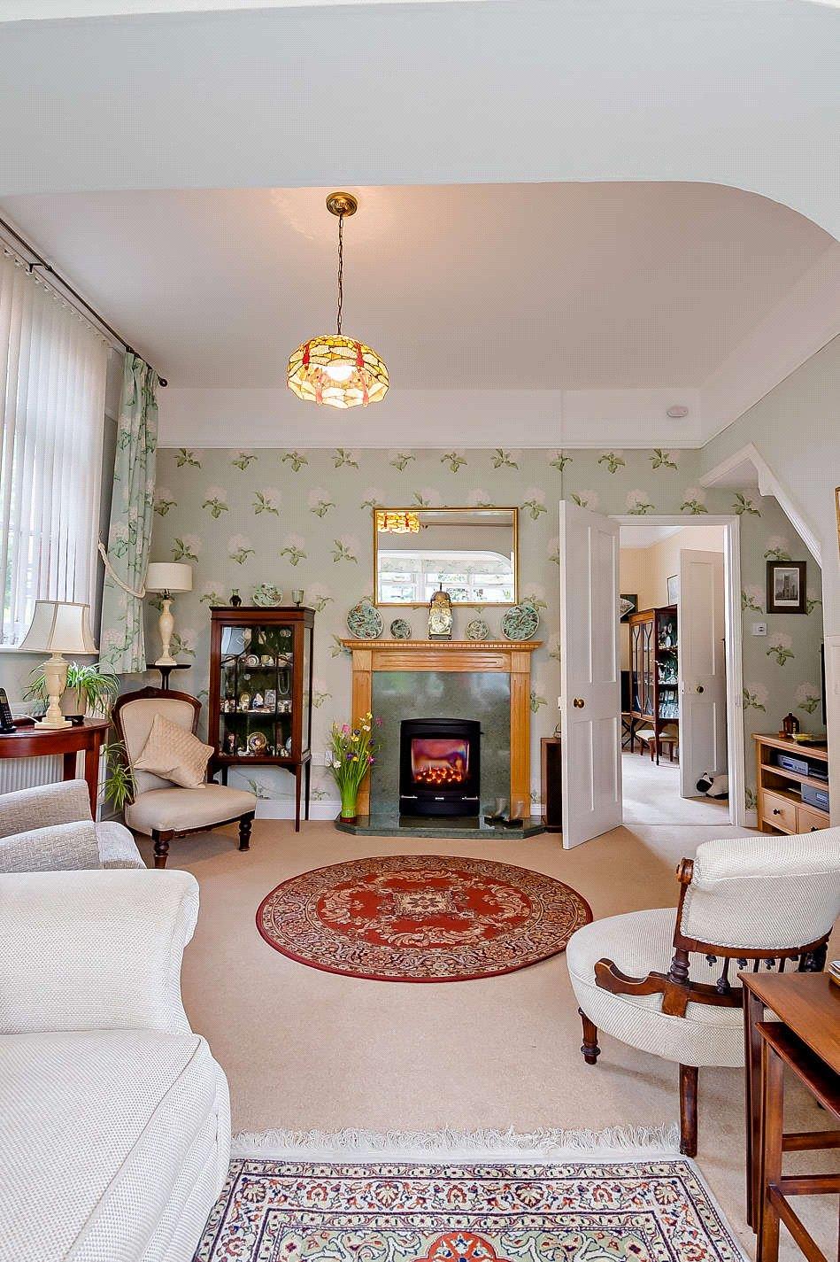 Property Image 583983aa-d0b1-429a-bd2b-27db63c5bcf0