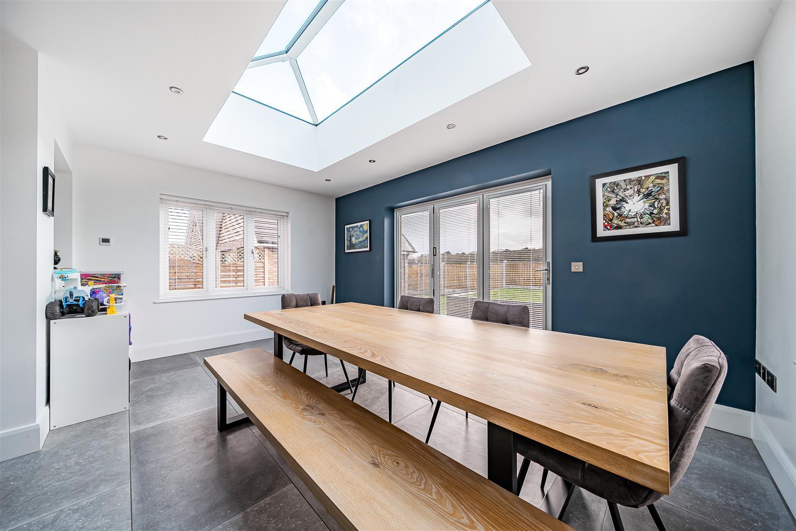 Property Image 584529b8-9414-4e46-a5fe-24611b94ef09