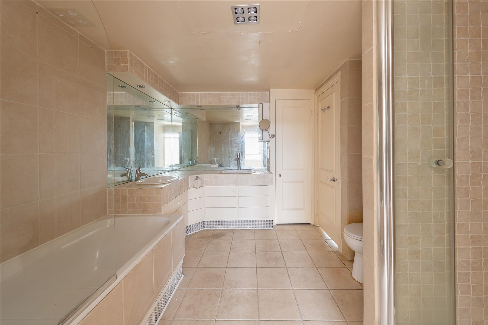 Property Image 5846e1f9-c2bf-4633-87aa-aab0d0207231
