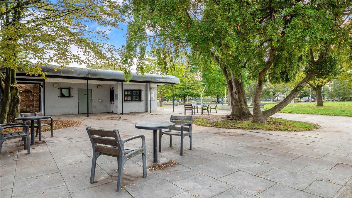 Property Image 58505ba3-abe0-42cc-82b5-8871a5646679