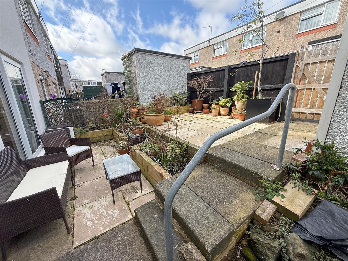 Property Image 5857caa7-3ebe-4e31-87d5-f7aef3b42a61