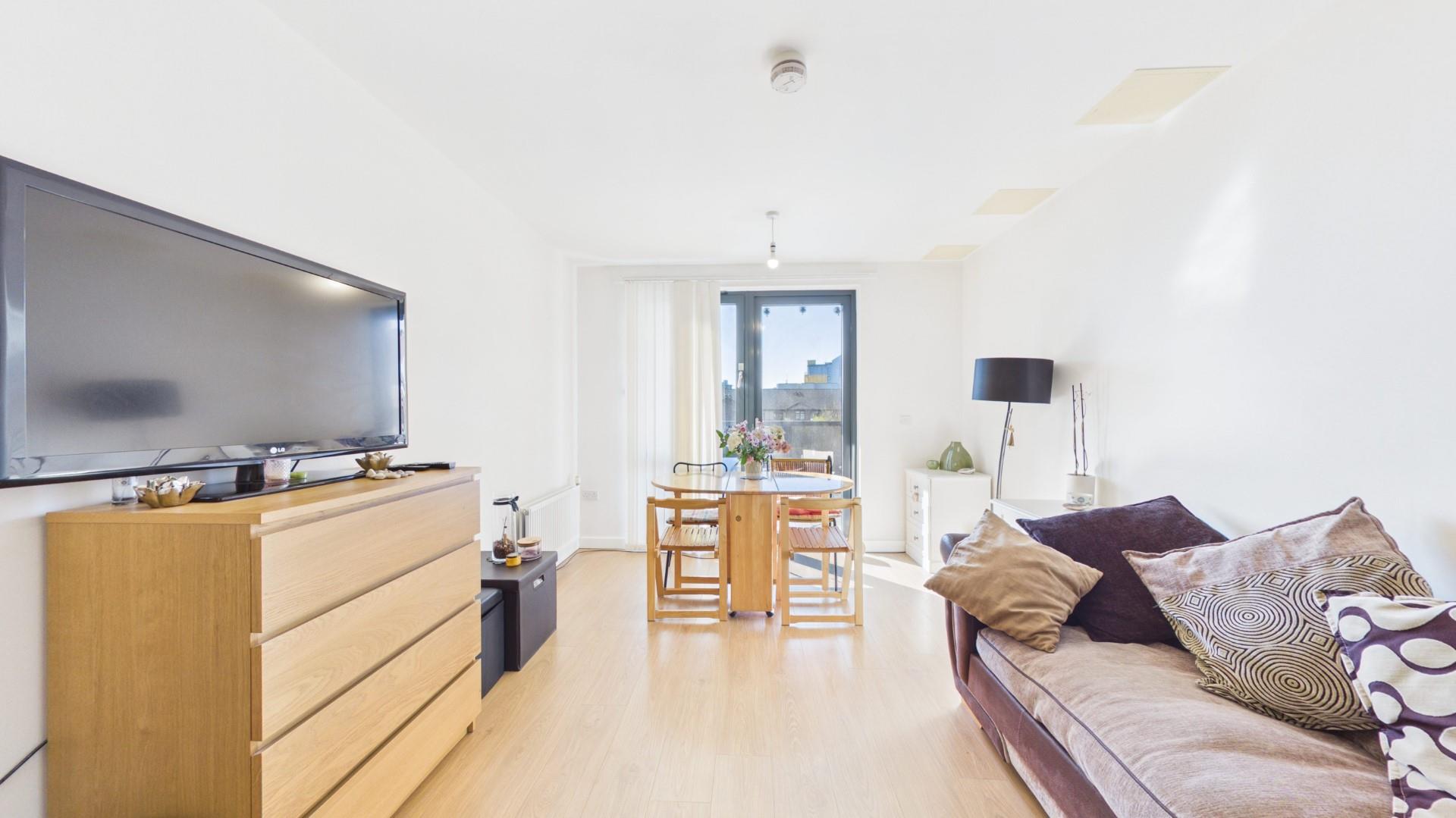 Property Image 58594eeb-a0a3-418c-9568-f1e4dd8bd84b