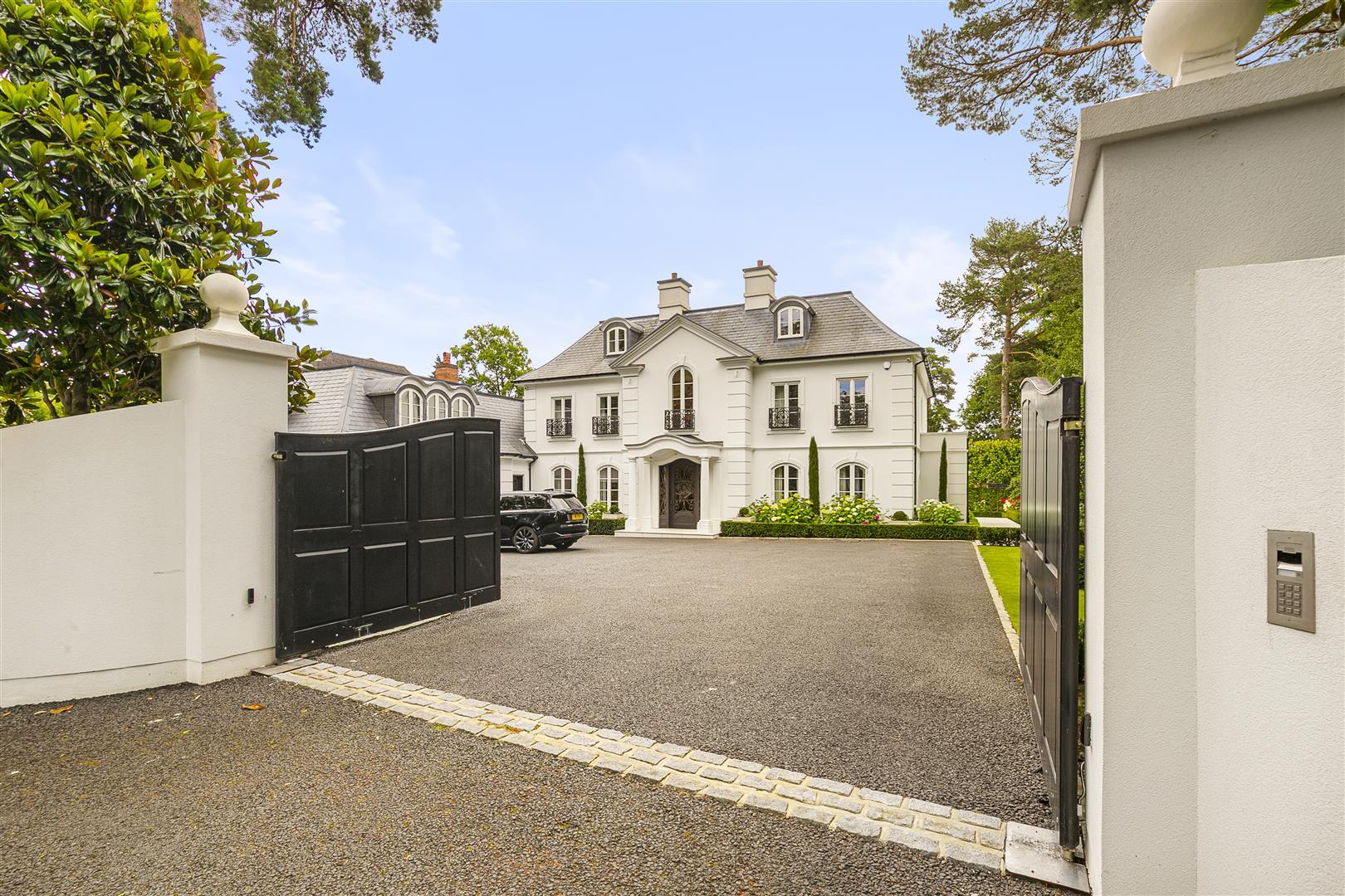 Property Image 585f32b0-7730-4e74-b405-7c99e35e32cf