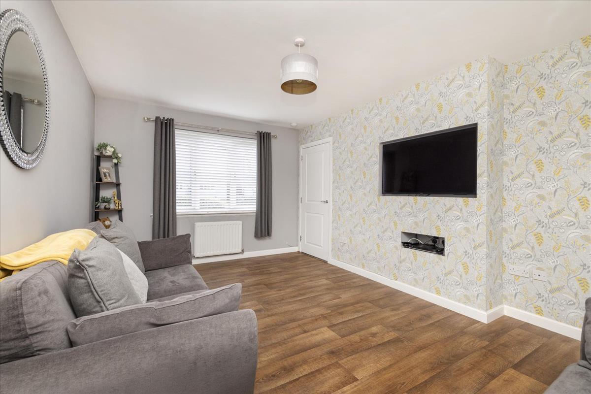 Property Image 585f353f-6a4c-4582-8c4d-4e4b9e16d8fb
