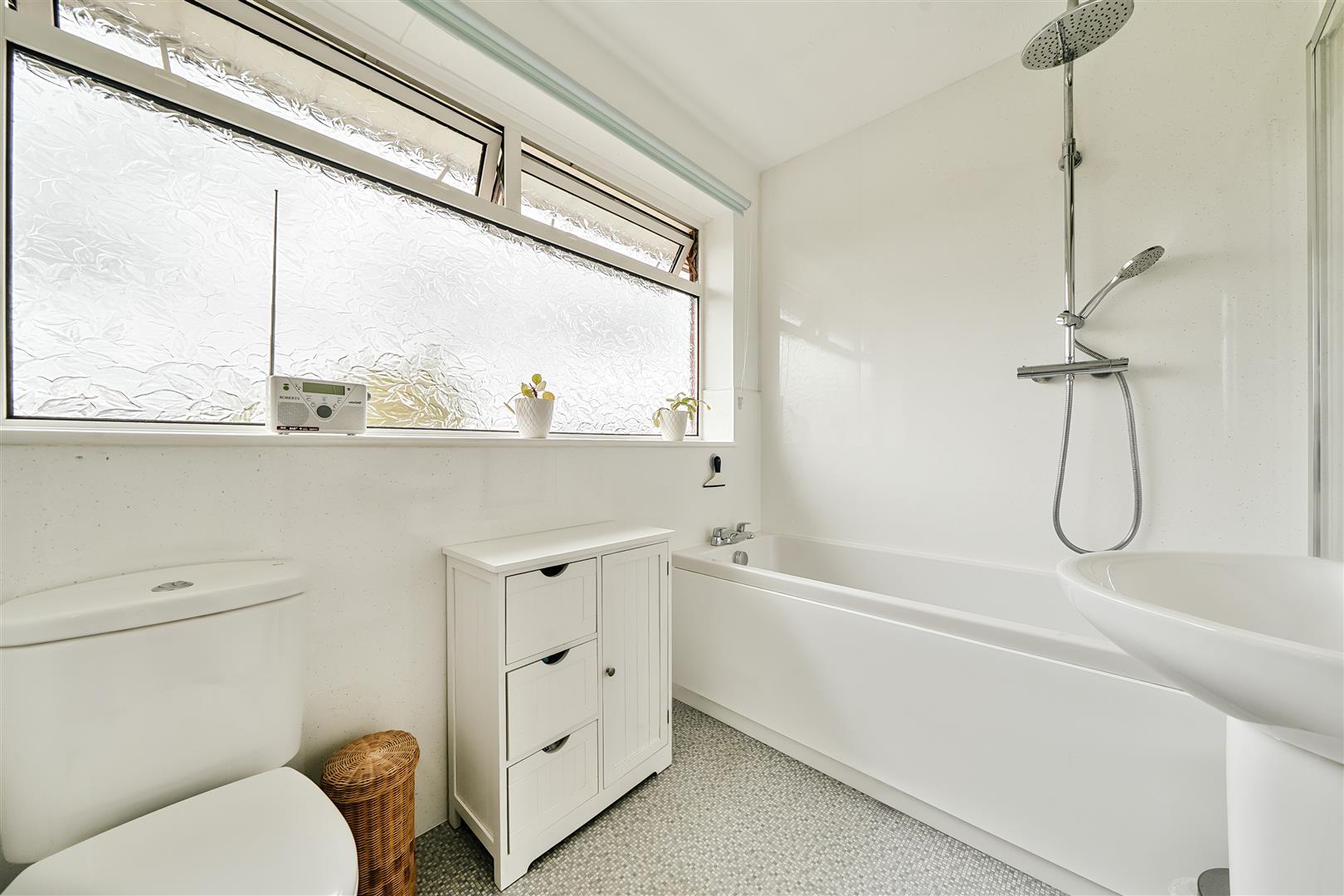 Property Image 58627af1-1178-401d-b83c-35e56c604a1d