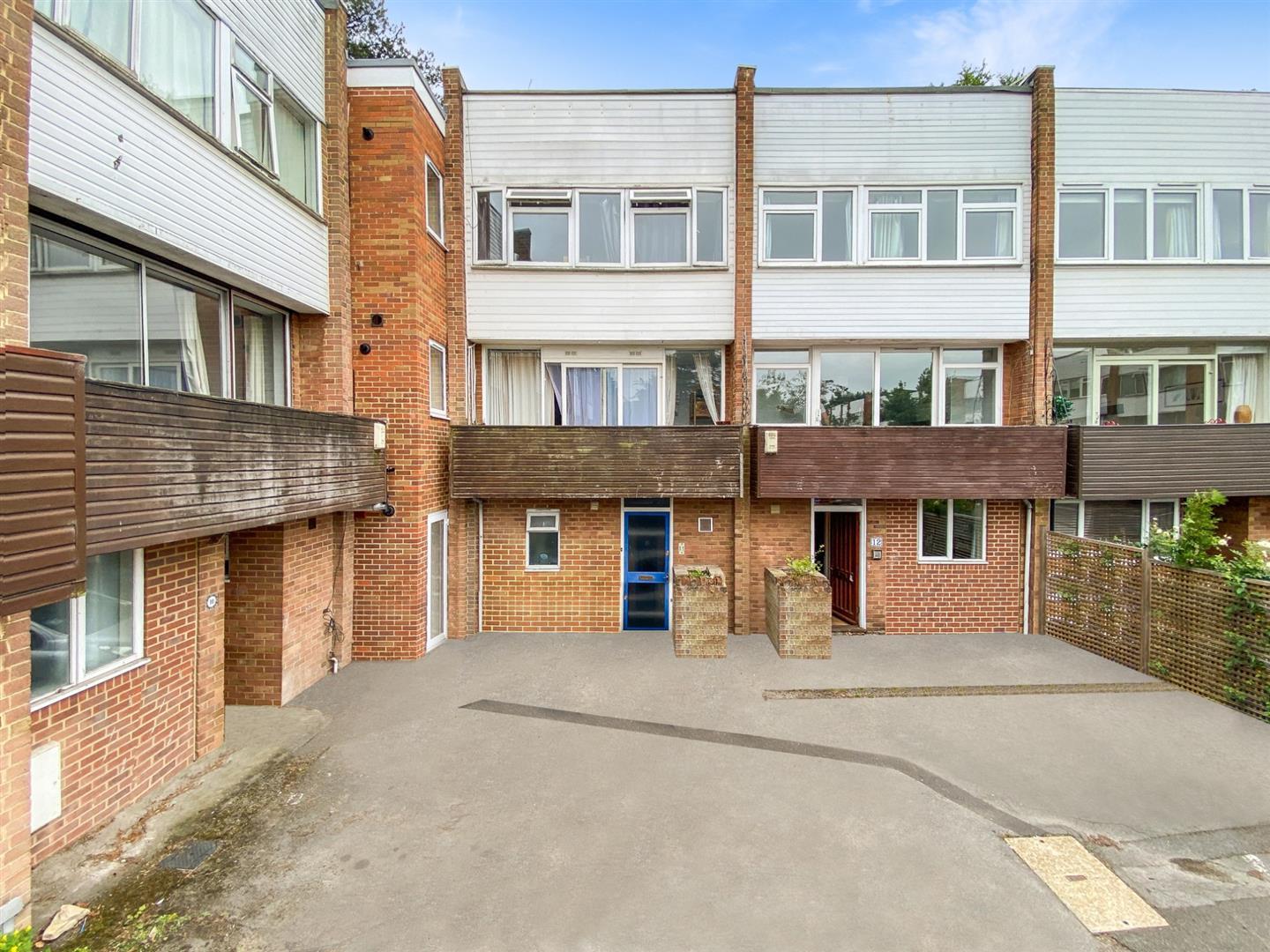Property Image 58634b26-7067-44b9-ac75-6784aee39ae7